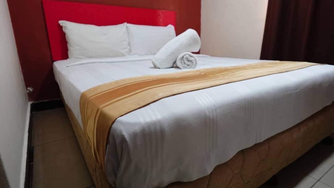 Hotel Wings Куала-Лумпур Экстерьер фото